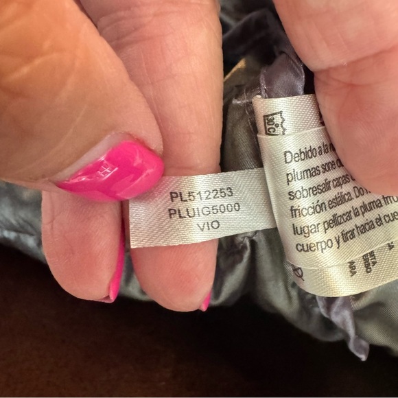 Andrew Marc Lightweight Premium Short Sleeve Hooded Down Jacket - Picture 9 of 9